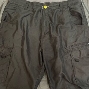 Men’s Burnside black Cargo Shorts